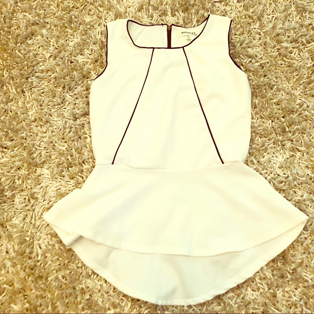 Peplum top w piping and zipper detail